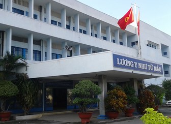 Bố trí lại lịch làm việc của đoàn  tự kiểm tra giám sát tại các khoa phòng